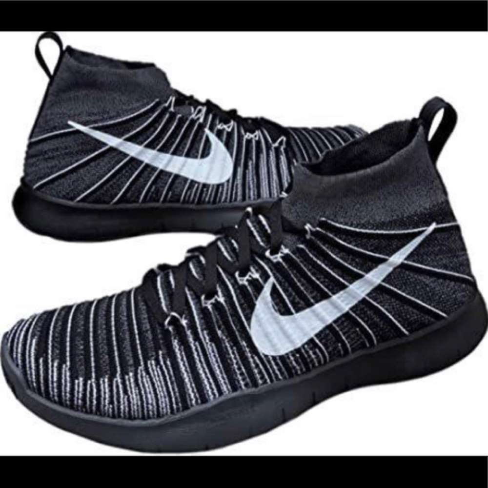 Nike Free Train Force Flyknit Black and White Men's Size 8.5